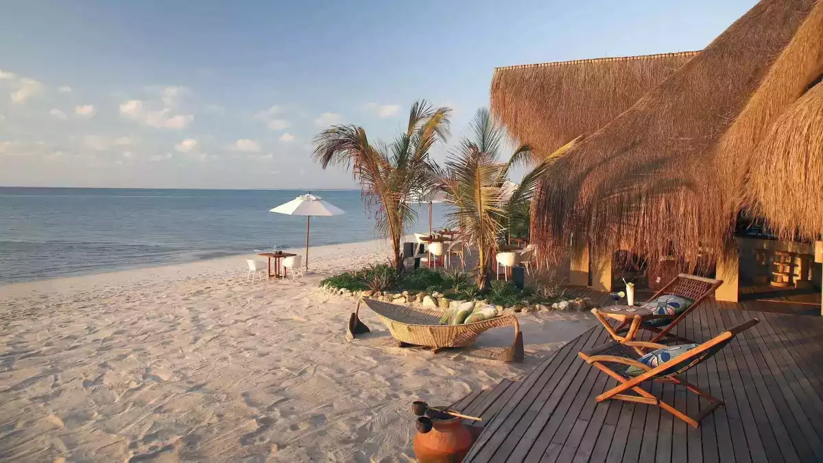 The Luxury 8 Day Azura Benguerra Safari in Mozambique