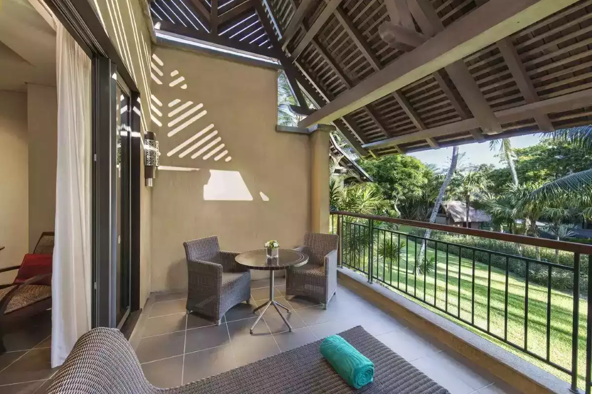 8 Day Victoria Falls And Mauritius Combo