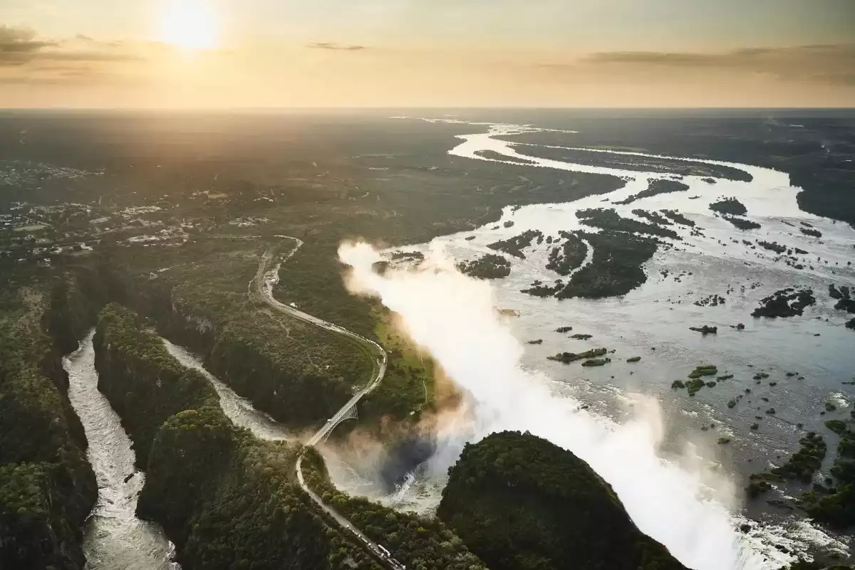 The Luxury 4 Day Victoria Falls Rovos Rail Journey in Zimbabwe