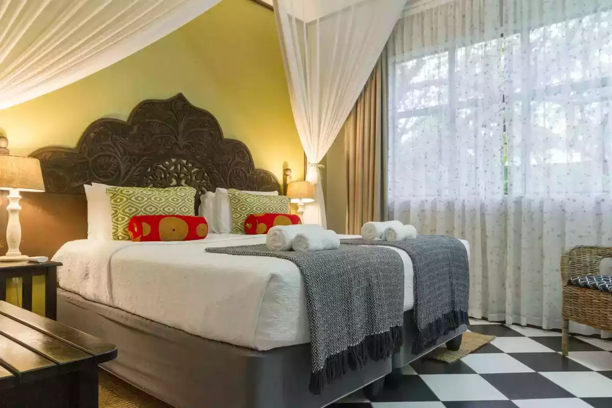 11 Day Victoria Falls To Okavango