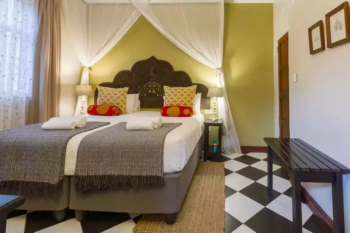 11 Day Victoria Falls To Okavango