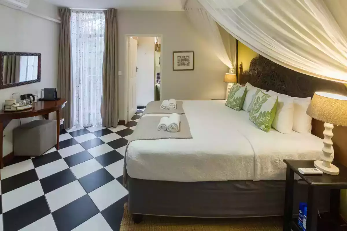 11 Day Victoria Falls To Okavango