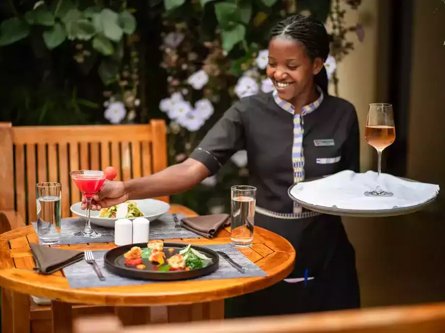 6 Day Gorilla and Chimpanzees Trekking in Nyungwe Forest