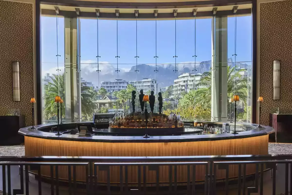 7 Day Cape Town And Londolozi Combo