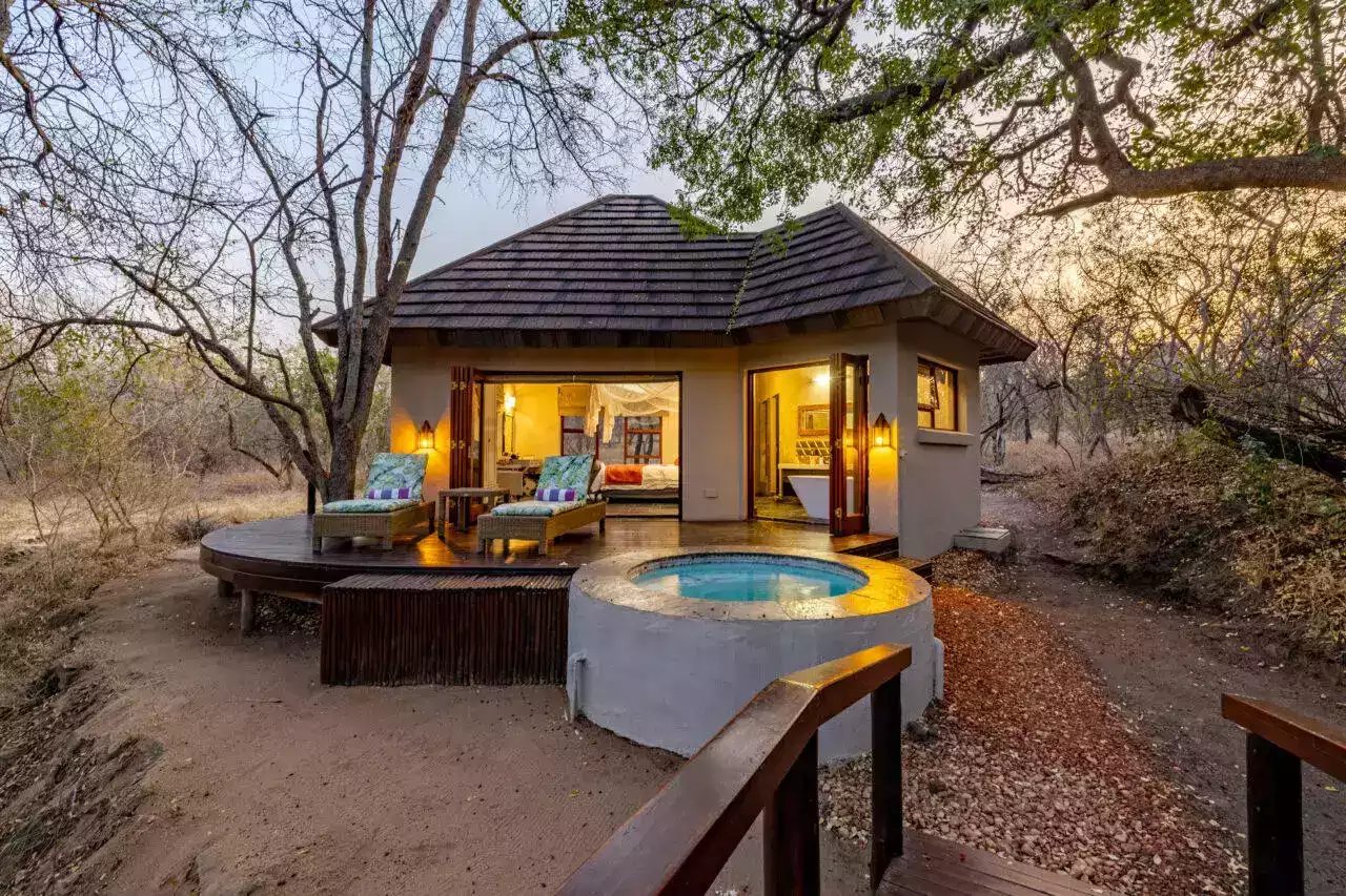 The Luxury 5 Day Wildlife Luxury Safari Escape At Kusudalweni in South Africa