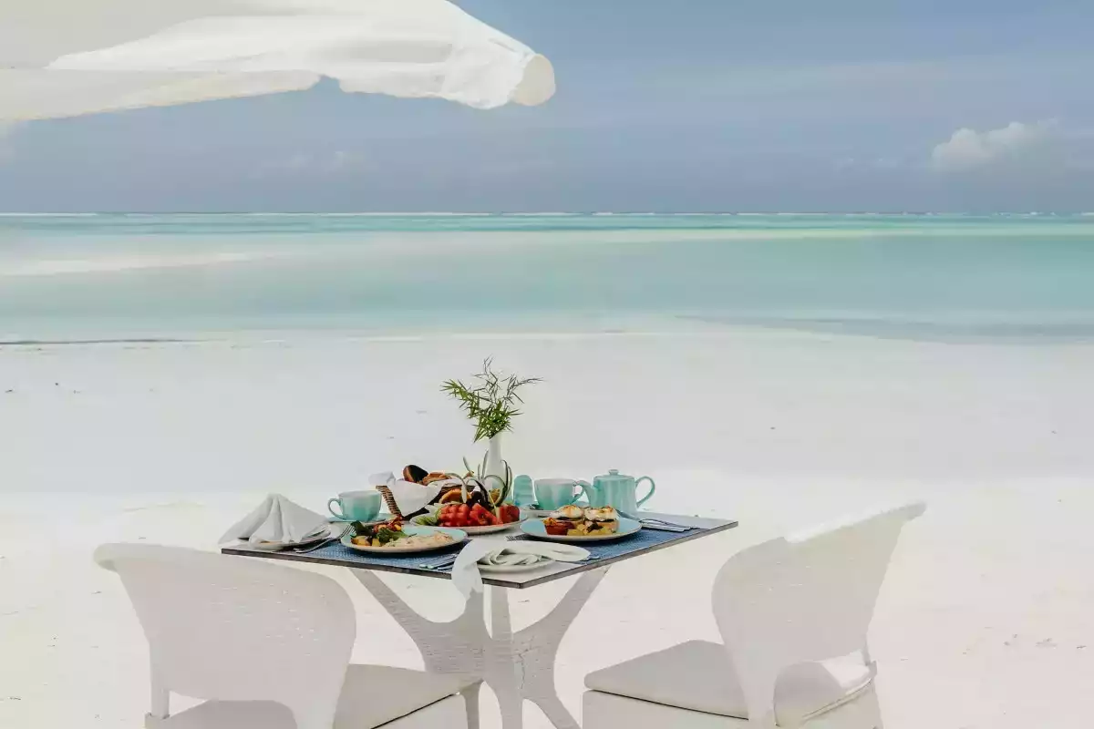 7 Day Luxury Zanzibar East Fly In Beach Safari