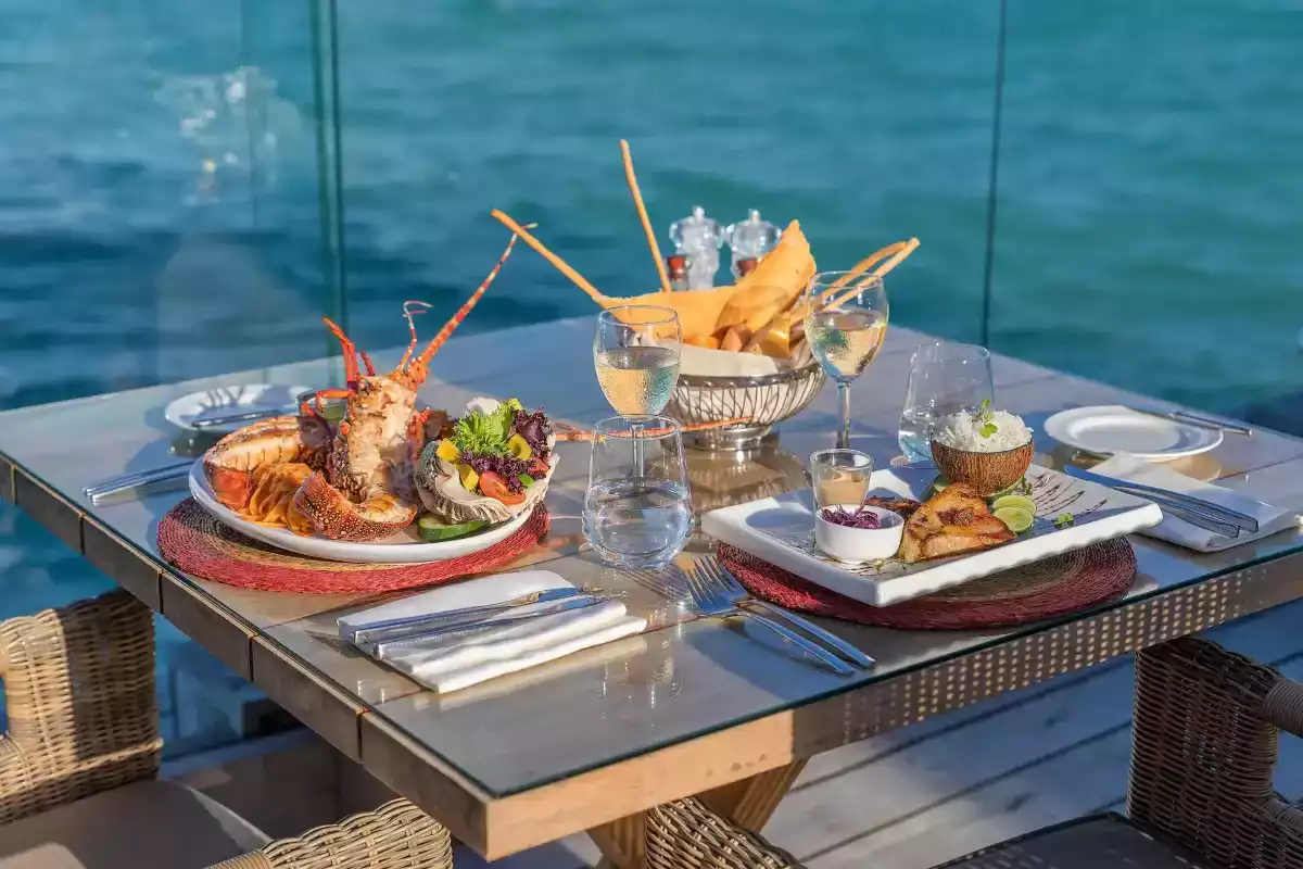 7 Day West And East Zanzibar Fly In