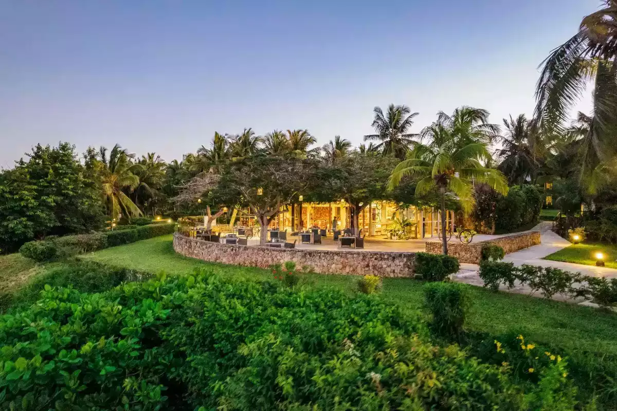 7 Day West And East Zanzibar Fly In