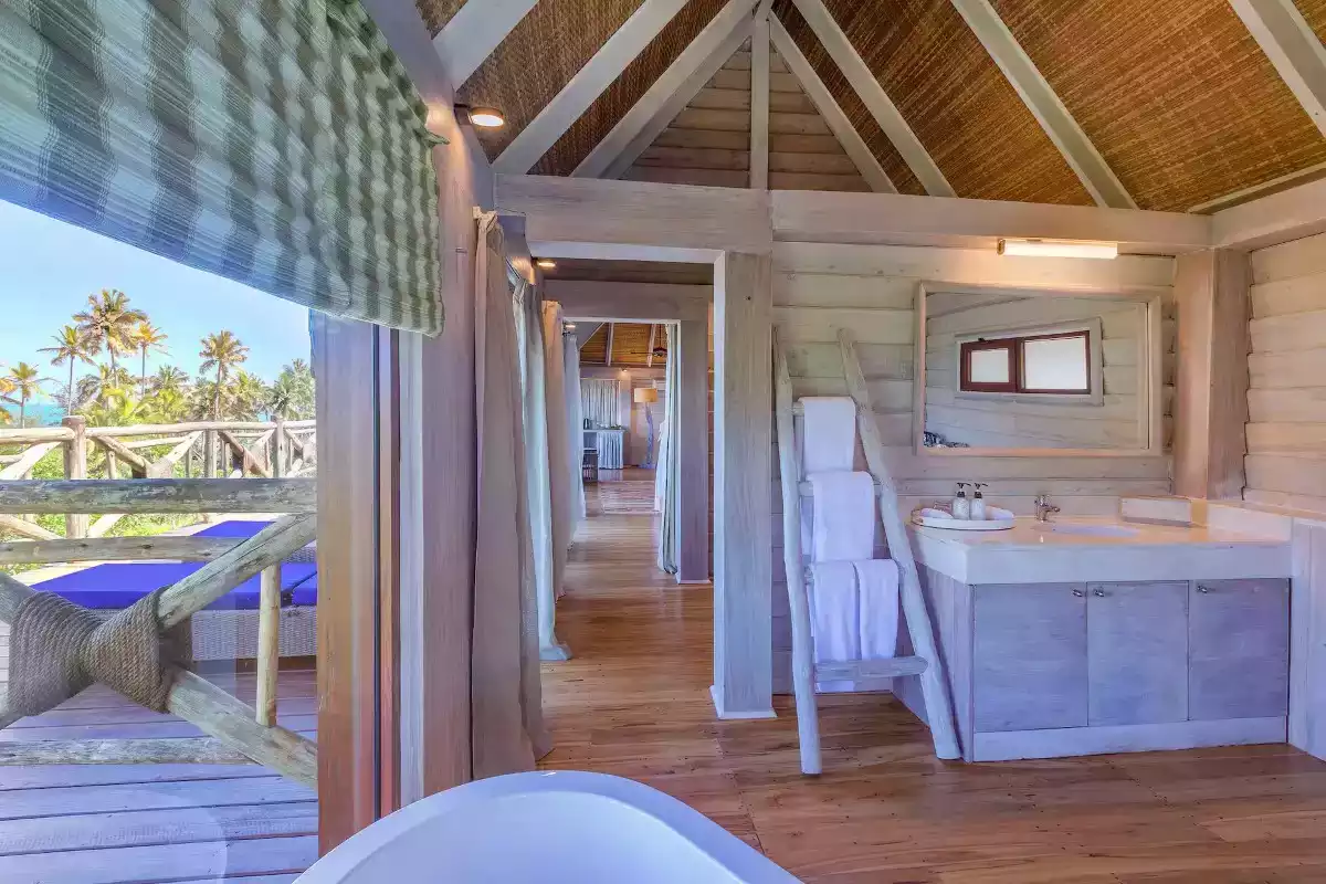 7 Day West And East Zanzibar Fly In