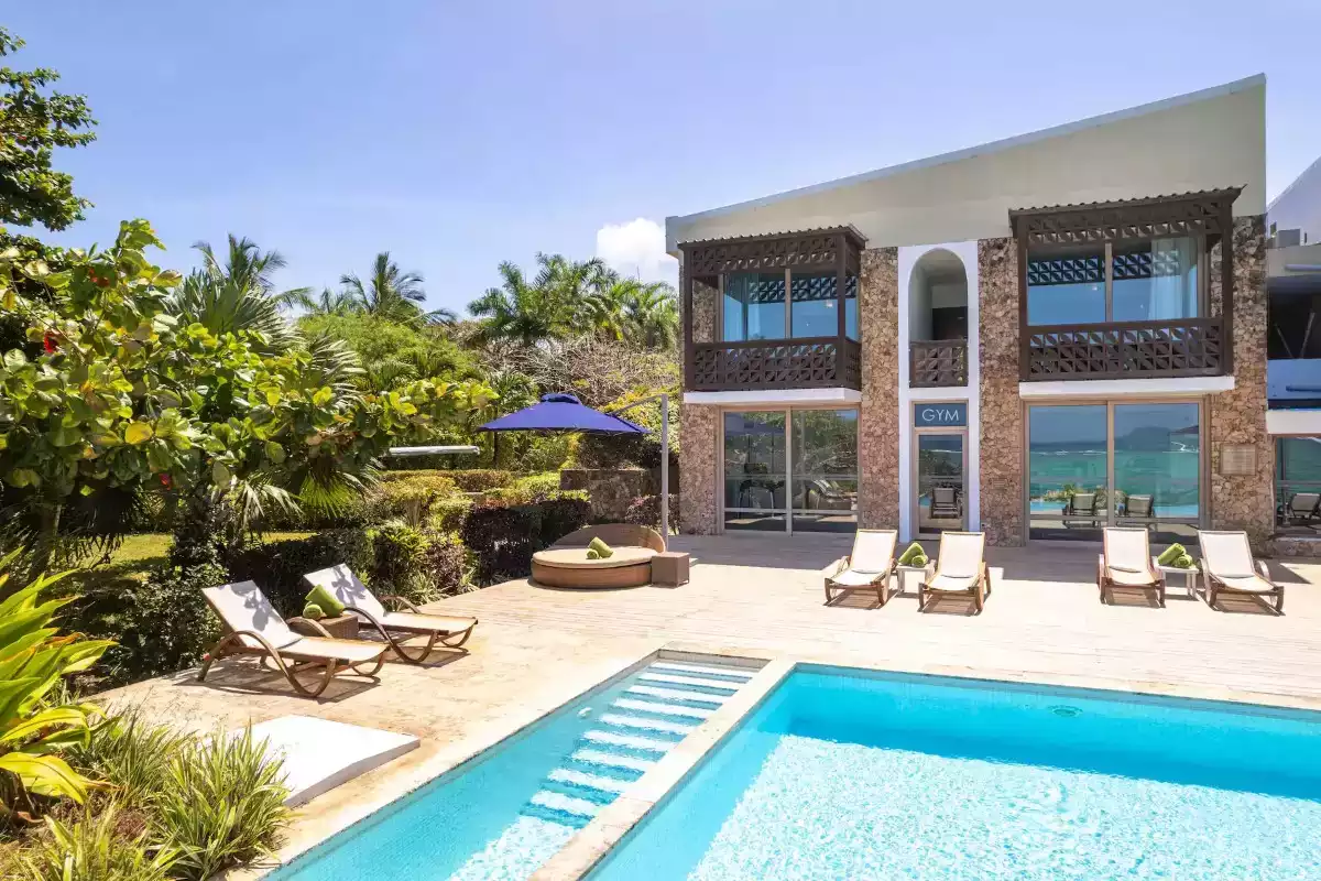 7 Day West And East Zanzibar Fly In